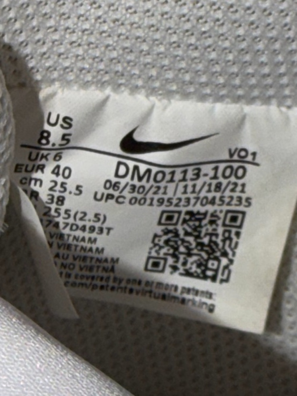 Nike White Low-Top Platform Sneakers - Picture 6 of 6